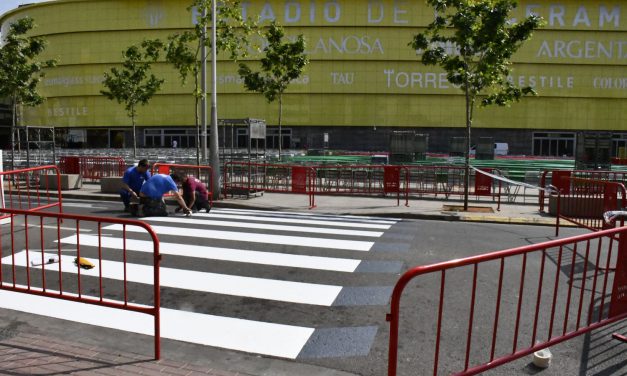 La plaça del Llaurador estrena el primer pas de vianants en 3D