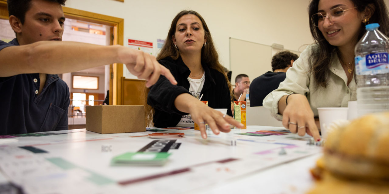 L’Aula Intur de Turisme de l’UJI acosta l’estudiantat al sector turístic amb una jornada sobre gestió hotelera