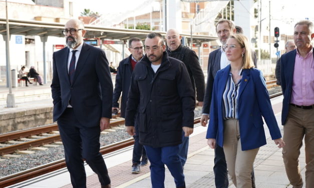 Vila-real avança en la solució a la passarel·la i la integració de la via del ferrocarril de la mà d’Adif